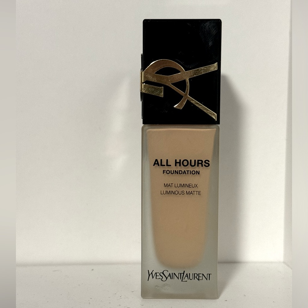 YSL All hours foundation